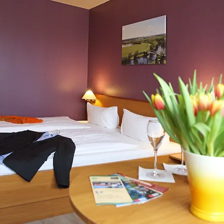 Landhotel Felchow 호텔