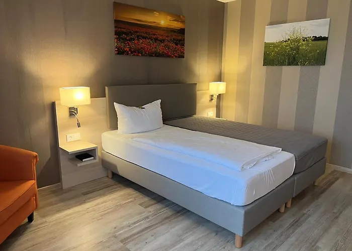 فندق Landhotel Felchow Felchow