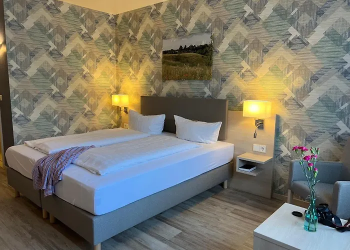 Landhotel Felchow فندق Felchow