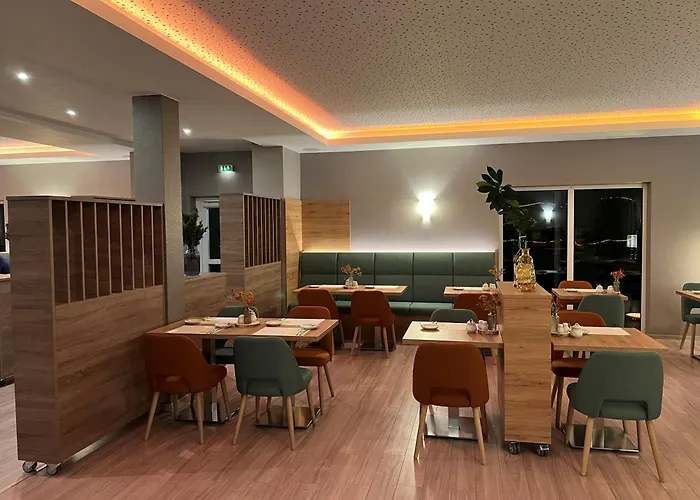 Landhotel Felchow فندق Felchow