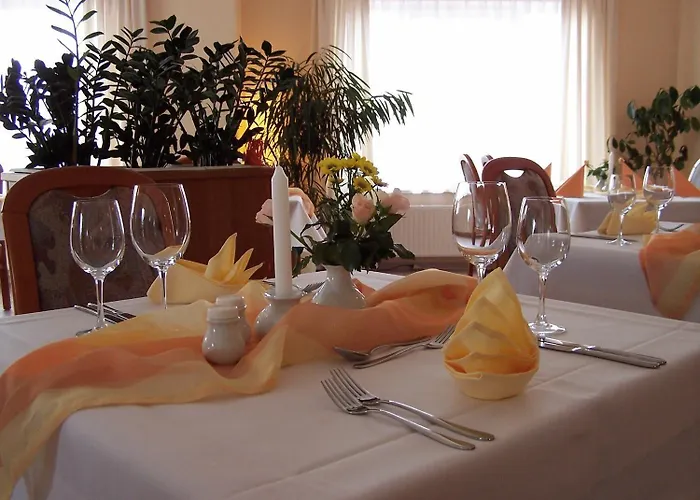 Landhotel Felchow 호텔 펠호프