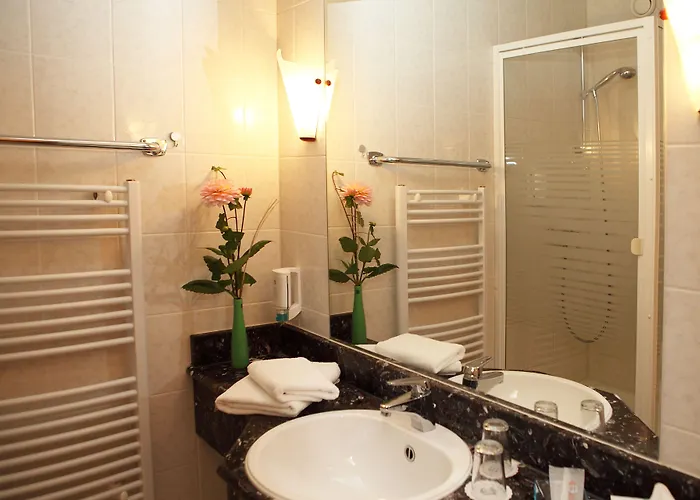 فندق Landhotel Felchow 4*